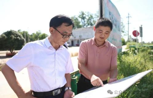 王红赴东桥镇调研